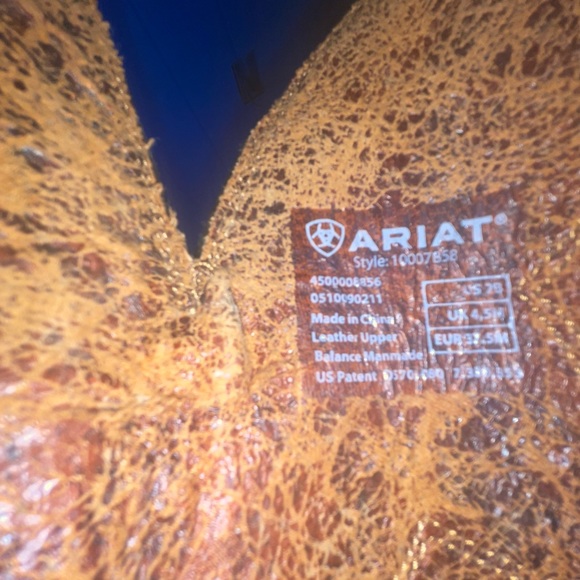 Ariat black and brown studded cross cowboy boots. - Picture 5 of 6